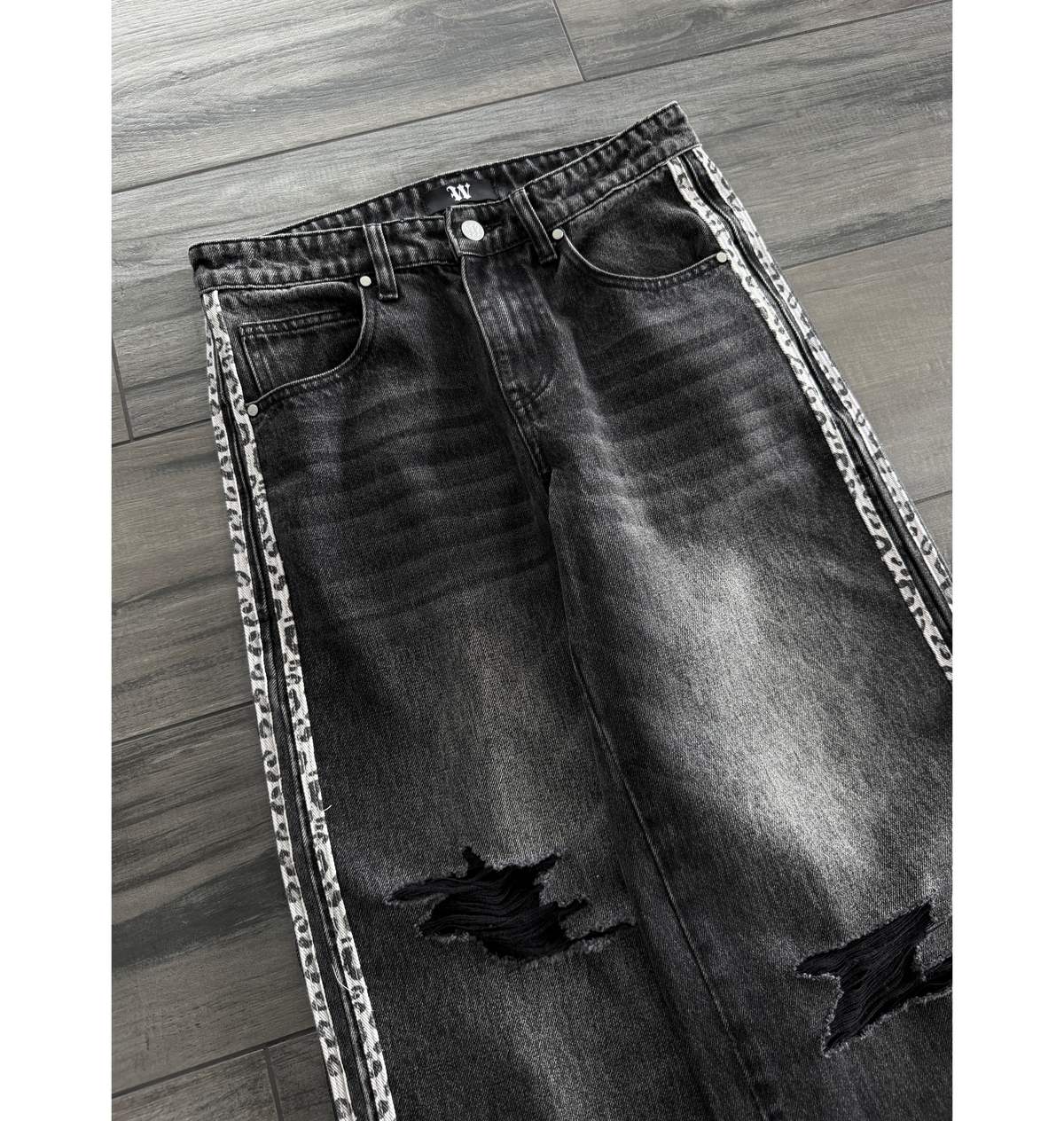 "SNOW LEOPARD" JEANS